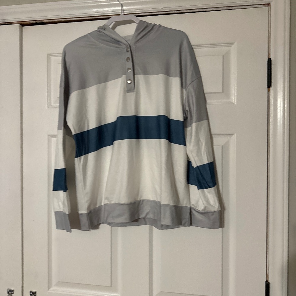 Women’s hoodie
